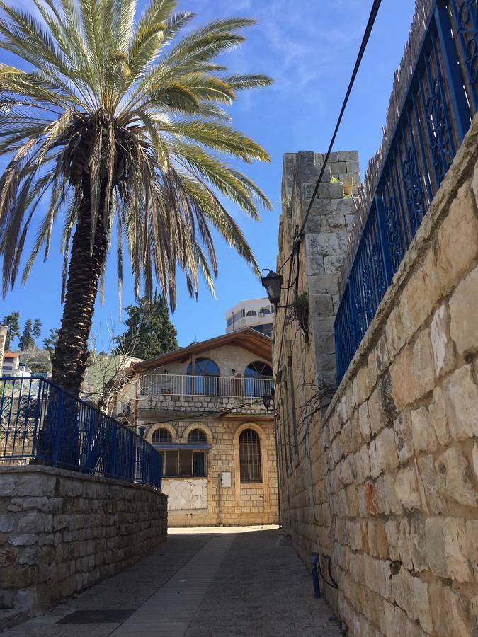 Off The Square Hotel Safed Exterior photo
